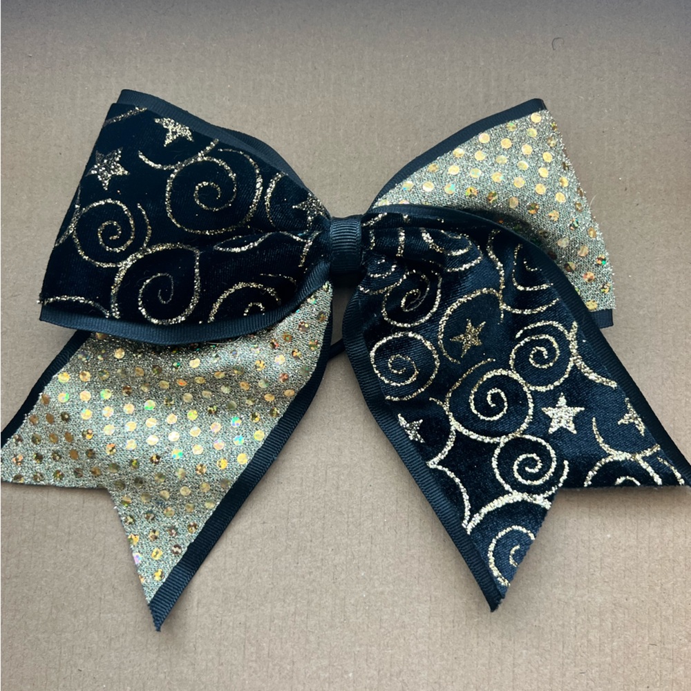 Cheer Bow